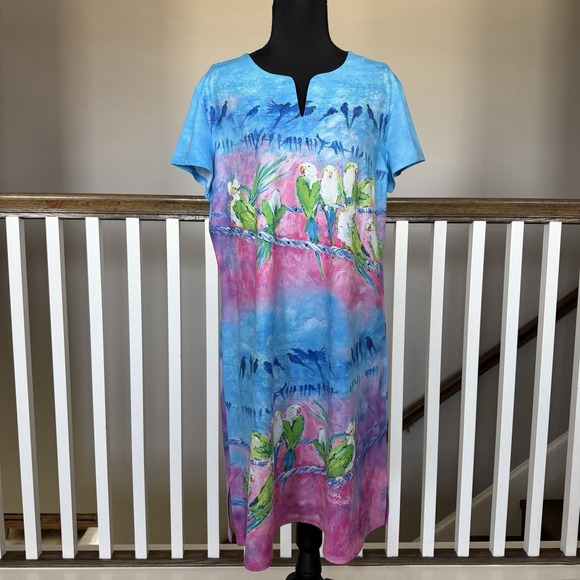Leoma Lovegrove Dresses & Skirts - Leoma Lovegrove Dress Large Pullover Tropical Birds Parakeet Resort Artsy Travel